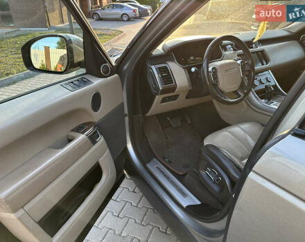 Бежевий Ленд Ровер Range Rover Sport, об'ємом двигуна 3 л та пробігом 259 тис. км за 28000 $, фото 8 на Automoto.ua