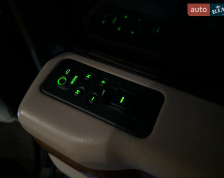 Черный Ленд Ровер Рендж Ровер Спорт, объемом двигателя 2.72 л и пробегом 308 тыс. км за 9100 $, фото 18 на Automoto.ua