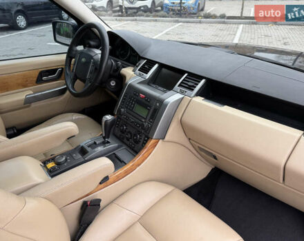 Черный Ленд Ровер Рендж Ровер Спорт, объемом двигателя 2.7 л и пробегом 308 тыс. км за 9350 $, фото 40 на Automoto.ua