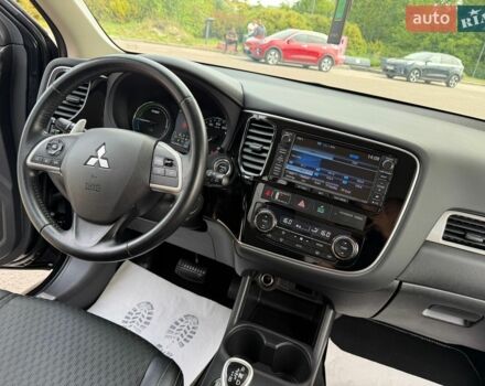 Чорний Ленд Ровер Range Rover Sport, об'ємом двигуна 2.7 л та пробігом 270 тис. км за 11020 $, фото 11 на Automoto.ua
