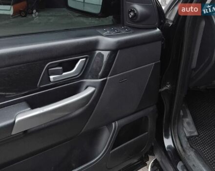 Черный Ленд Ровер Рендж Ровер Спорт, объемом двигателя 4.2 л и пробегом 321 тыс. км за 9000 $, фото 27 на Automoto.ua