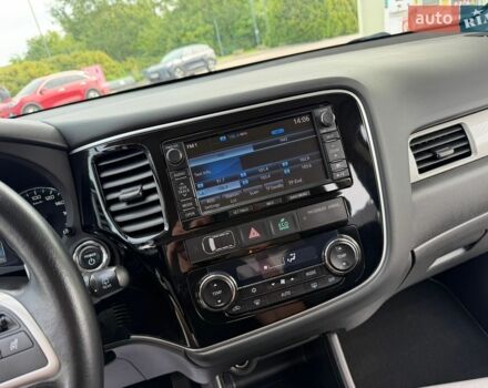 Чорний Ленд Ровер Range Rover Sport, об'ємом двигуна 2.7 л та пробігом 270 тис. км за 11020 $, фото 1 на Automoto.ua