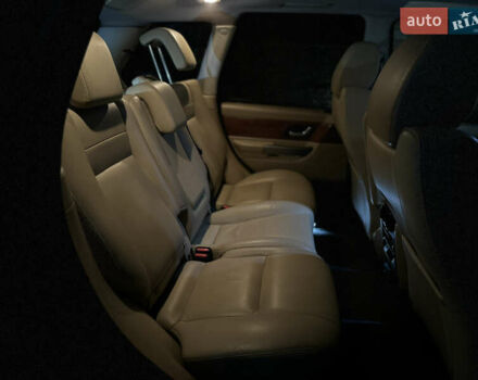 Черный Ленд Ровер Рендж Ровер Спорт, объемом двигателя 2.72 л и пробегом 308 тыс. км за 9100 $, фото 15 на Automoto.ua