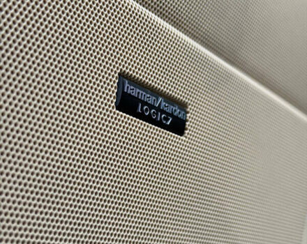 Чорний Ленд Ровер Range Rover Sport, об'ємом двигуна 2.72 л та пробігом 308 тис. км за 8999 $, фото 24 на Automoto.ua