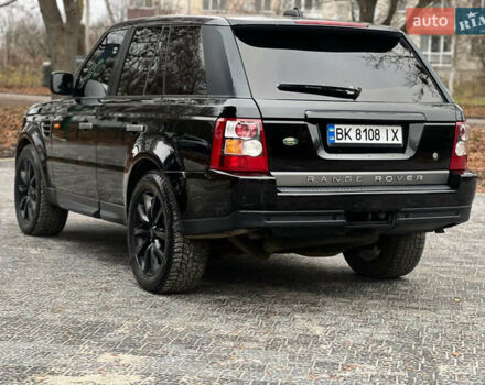 Черный Ленд Ровер Рендж Ровер Спорт, объемом двигателя 2.72 л и пробегом 499 тыс. км за 10500 $, фото 1 на Automoto.ua