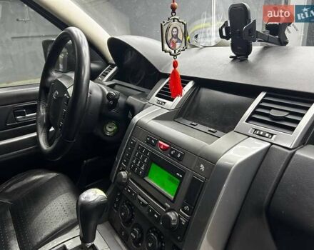 Черный Ленд Ровер Рендж Ровер Спорт, объемом двигателя 4.2 л и пробегом 207 тыс. км за 9900 $, фото 23 на Automoto.ua