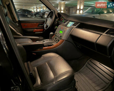 Черный Ленд Ровер Рендж Ровер Спорт, объемом двигателя 4.2 л и пробегом 287 тыс. км за 11000 $, фото 28 на Automoto.ua
