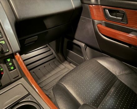 Черный Ленд Ровер Рендж Ровер Спорт, объемом двигателя 4.2 л и пробегом 287 тыс. км за 8000 $, фото 18 на Automoto.ua