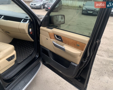 Чорний Ленд Ровер Range Rover Sport, об'ємом двигуна 2.7 л та пробігом 300 тис. км за 12000 $, фото 16 на Automoto.ua