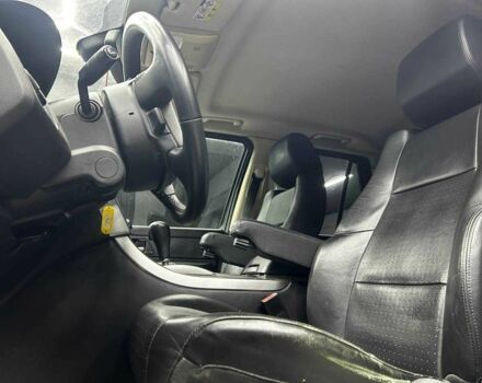 Черный Ленд Ровер Рендж Ровер Спорт, объемом двигателя 4.2 л и пробегом 207 тыс. км за 9900 $, фото 10 на Automoto.ua