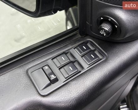 Чорний Ленд Ровер Range Rover Sport, об'ємом двигуна 4.2 л та пробігом 207 тис. км за 8200 $, фото 18 на Automoto.ua