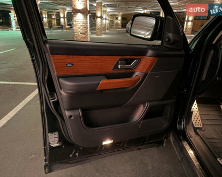 Черный Ленд Ровер Рендж Ровер Спорт, объемом двигателя 4.2 л и пробегом 287 тыс. км за 11000 $, фото 47 на Automoto.ua