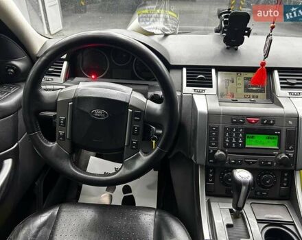 Черный Ленд Ровер Рендж Ровер Спорт, объемом двигателя 4.2 л и пробегом 207 тыс. км за 9900 $, фото 14 на Automoto.ua