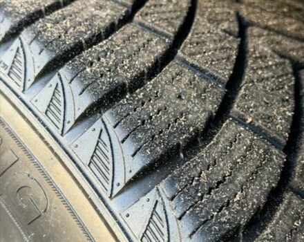 Черный Ленд Ровер Рендж Ровер Спорт, объемом двигателя 4.2 л и пробегом 295 тыс. км за 9500 $, фото 12 на Automoto.ua