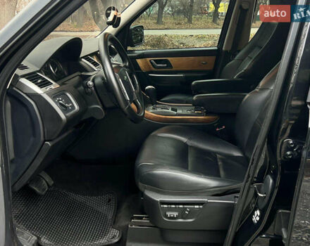 Черный Ленд Ровер Рендж Ровер Спорт, объемом двигателя 2.72 л и пробегом 400 тыс. км за 9599 $, фото 21 на Automoto.ua