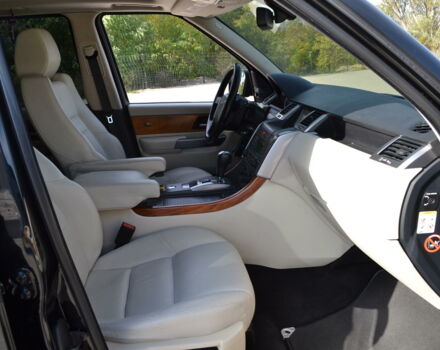 Чорний Ленд Ровер Range Rover Sport, об'ємом двигуна 4.4 л та пробігом 200 тис. км за 14999 $, фото 43 на Automoto.ua