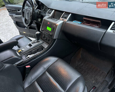 Черный Ленд Ровер Рендж Ровер Спорт, объемом двигателя 4.2 л и пробегом 219 тыс. км за 11200 $, фото 10 на Automoto.ua