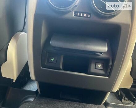 Черный Ленд Ровер Рендж Ровер Спорт, объемом двигателя 4.2 л и пробегом 210 тыс. км за 10600 $, фото 65 на Automoto.ua