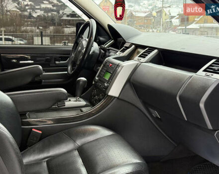 Чорний Ленд Ровер Range Rover Sport, об'ємом двигуна 4.2 л та пробігом 246 тис. км за 11200 $, фото 7 на Automoto.ua