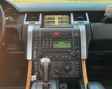 Чорний Ленд Ровер Range Rover Sport, об'ємом двигуна 4.4 л та пробігом 186 тис. км за 13000 $, фото 13 на Automoto.ua