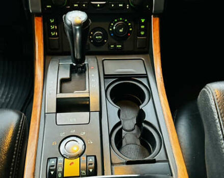 Черный Ленд Ровер Рендж Ровер Спорт, объемом двигателя 2.7 л и пробегом 280 тыс. км за 10500 $, фото 4 на Automoto.ua