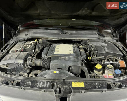 Черный Ленд Ровер Рендж Ровер Спорт, объемом двигателя 4.4 л и пробегом 322 тыс. км за 9999 $, фото 11 на Automoto.ua