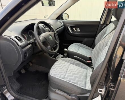 Чорний Ленд Ровер Range Rover Sport, об'ємом двигуна 4.2 л та пробігом 225 тис. км за 7414 $, фото 8 на Automoto.ua