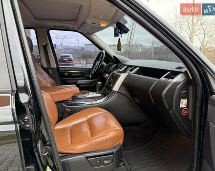 Черный Ленд Ровер Рендж Ровер Спорт, объемом двигателя 3.6 л и пробегом 207 тыс. км за 12250 $, фото 8 на Automoto.ua