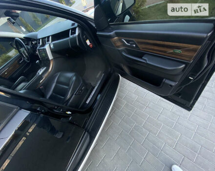Чорний Ленд Ровер Range Rover Sport, об'ємом двигуна 2.7 л та пробігом 350 тис. км за 12500 $, фото 10 на Automoto.ua