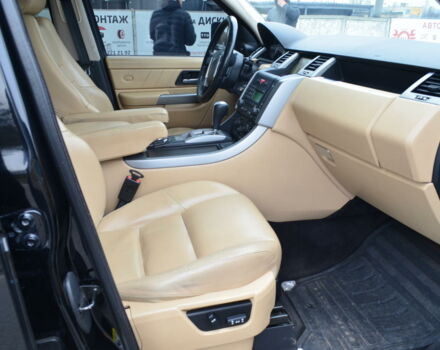 Чорний Ленд Ровер Range Rover Sport, об'ємом двигуна 2.7 л та пробігом 211 тис. км за 18000 $, фото 10 на Automoto.ua