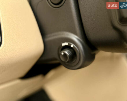 Чорний Ленд Ровер Range Rover Sport, об'ємом двигуна 3.6 л та пробігом 197 тис. км за 13000 $, фото 87 на Automoto.ua