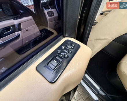 Чорний Ленд Ровер Range Rover Sport, об'ємом двигуна 3.6 л та пробігом 197 тис. км за 13000 $, фото 57 на Automoto.ua