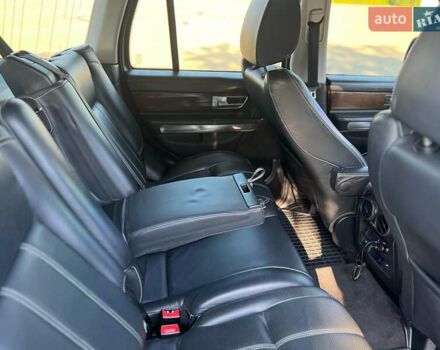 Черный Ленд Ровер Рендж Ровер Спорт, объемом двигателя 5 л и пробегом 196 тыс. км за 20500 $, фото 11 на Automoto.ua