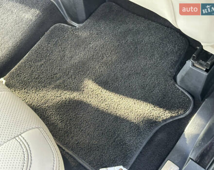 Ленд Ровер Рендж Ровер Спорт 2009 в Киеве на Automoto.ua Черный Ленд Ровер Рендж Ровер Спорт, объемом двигателя 5 л и пробегом 225 тыс. км за 15000 $, фото 99 на Automoto.ua