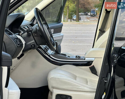 Ленд Ровер Рендж Ровер Спорт 2009 в Киеве на Automoto.ua Черный Ленд Ровер Рендж Ровер Спорт, объемом двигателя 5 л и пробегом 225 тыс. км за 15000 $, фото 94 на Automoto.ua