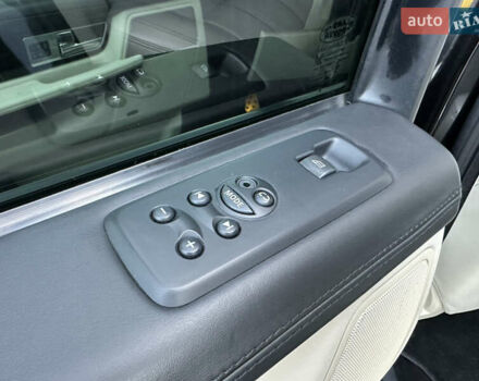 Ленд Ровер Рендж Ровер Спорт 2009 в Киеве на Automoto.ua Черный Ленд Ровер Рендж Ровер Спорт, объемом двигателя 5 л и пробегом 225 тыс. км за 15000 $, фото 116 на Automoto.ua