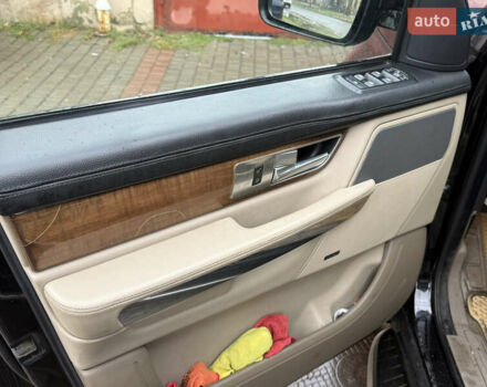 Чорний Ленд Ровер Range Rover Sport, об'ємом двигуна 3 л та пробігом 250 тис. км за 13000 $, фото 5 на Automoto.ua
