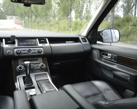 Чорний Ленд Ровер Range Rover Sport, об'ємом двигуна 3 л та пробігом 197 тис. км за 22900 $, фото 26 на Automoto.ua