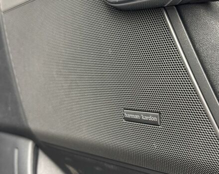 Чорний Ленд Ровер Range Rover Sport, об'ємом двигуна 3 л та пробігом 259 тис. км за 13000 $, фото 9 на Automoto.ua