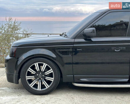 Черный Ленд Ровер Рендж Ровер Спорт, объемом двигателя 5 л и пробегом 229 тыс. км за 19900 $, фото 5 на Automoto.ua