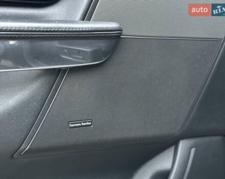 Черный Ленд Ровер Рендж Ровер Спорт, объемом двигателя 5 л и пробегом 229 тыс. км за 19900 $, фото 13 на Automoto.ua