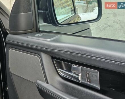 Черный Ленд Ровер Рендж Ровер Спорт, объемом двигателя 3.63 л и пробегом 300 тыс. км за 15000 $, фото 44 на Automoto.ua