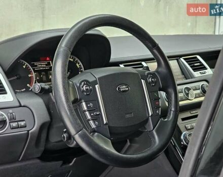 Черный Ленд Ровер Рендж Ровер Спорт, объемом двигателя 3.63 л и пробегом 300 тыс. км за 15000 $, фото 30 на Automoto.ua