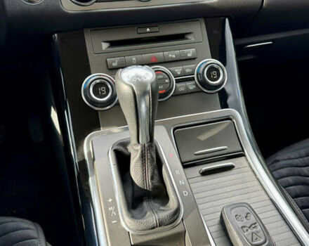 Черный Ленд Ровер Рендж Ровер Спорт, объемом двигателя 5 л и пробегом 122 тыс. км за 17999 $, фото 32 на Automoto.ua