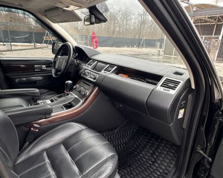 Чорний Ленд Ровер Range Rover Sport, об'ємом двигуна 3 л та пробігом 259 тис. км за 13000 $, фото 13 на Automoto.ua