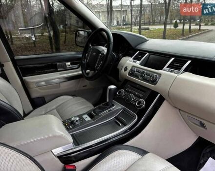 Чорний Ленд Ровер Range Rover Sport, об'ємом двигуна 3 л та пробігом 231 тис. км за 17990 $, фото 18 на Automoto.ua