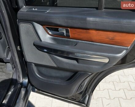 Чорний Ленд Ровер Range Rover Sport, об'ємом двигуна 5 л та пробігом 208 тис. км за 10999 $, фото 34 на Automoto.ua