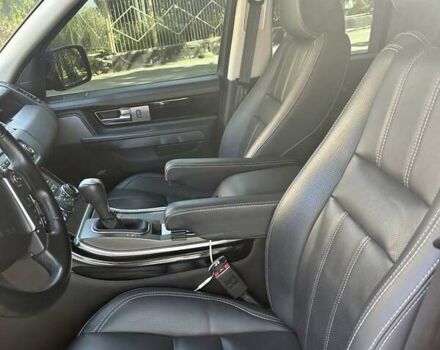 Черный Ленд Ровер Рендж Ровер Спорт, объемом двигателя 5 л и пробегом 122 тыс. км за 20000 $, фото 9 на Automoto.ua