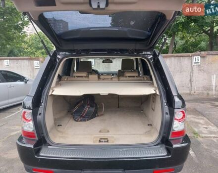 Чорний Ленд Ровер Range Rover Sport, об'ємом двигуна 3 л та пробігом 215 тис. км за 15500 $, фото 10 на Automoto.ua