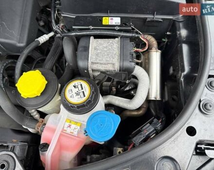 Черный Ленд Ровер Рендж Ровер Спорт, объемом двигателя 3 л и пробегом 250 тыс. км за 14999 $, фото 56 на Automoto.ua